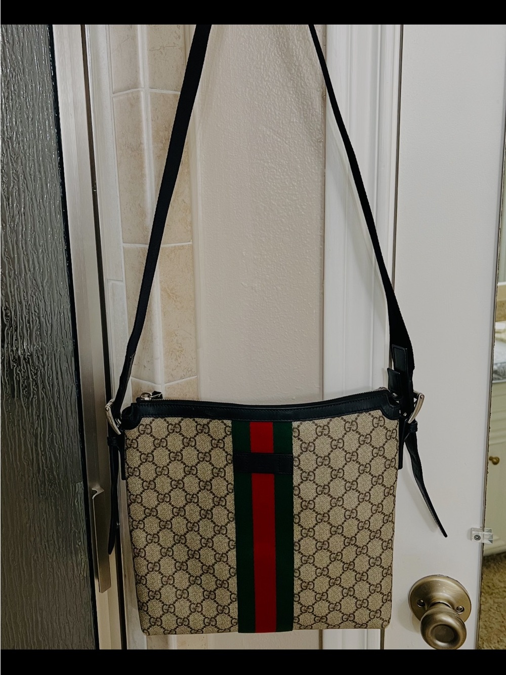 Gucci Beige GG Supreme Canvas Messenger Bag with Green-Red Web and Black Trim